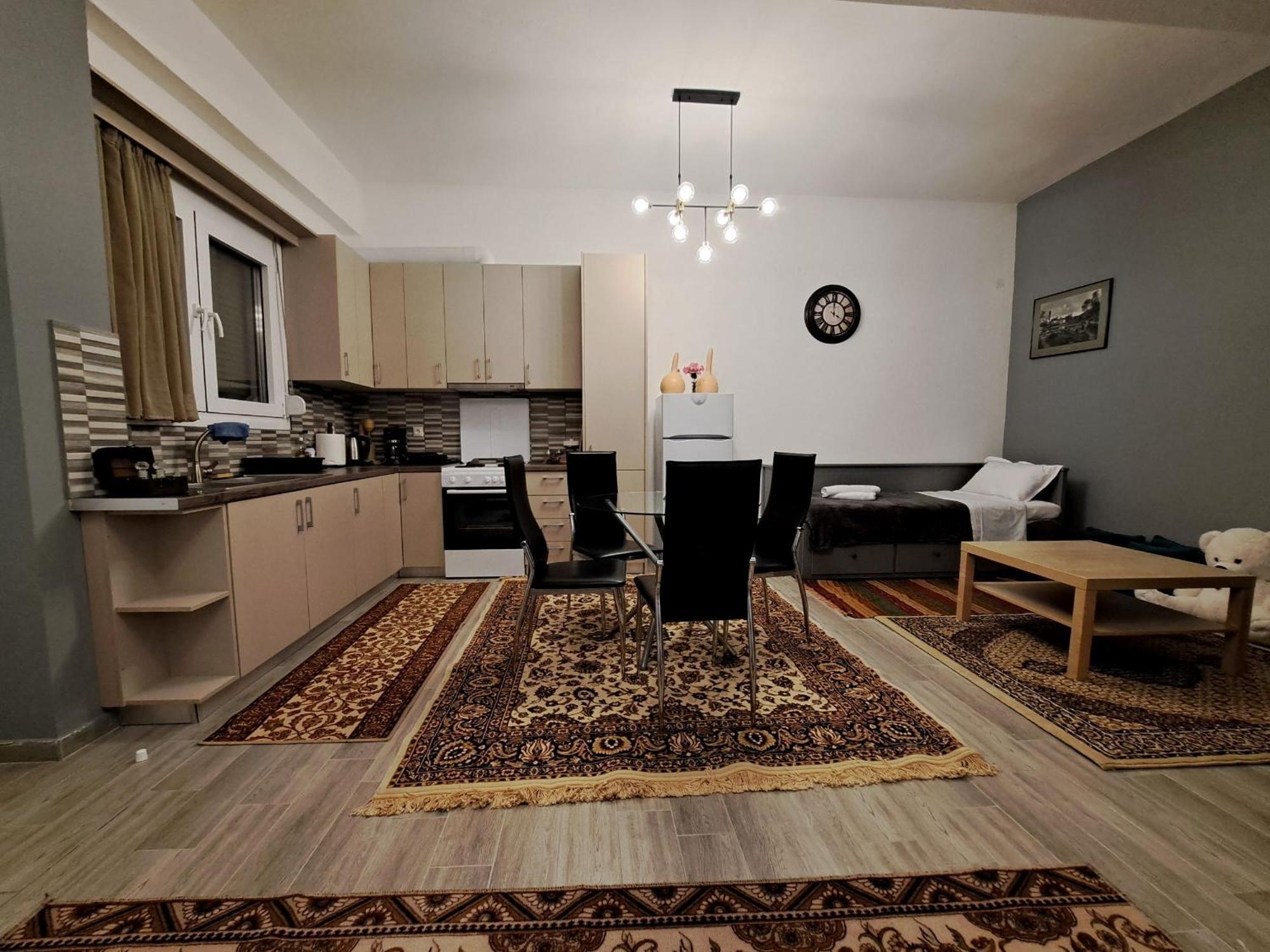 יואנינה Villaggio Traditional Living מראה חיצוני תמונה